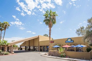 Hotel DAYS HOTEL PEORIA GLENDALE AREA