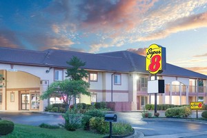 Hotel SUPER 8 DECATUR PRICEVILLE