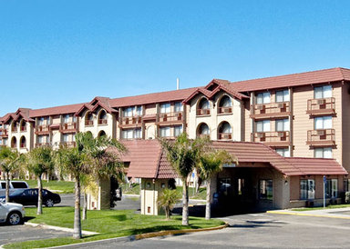 Hotel LOMPOC VALLEY INN AND SUITES