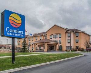 Hotel COMFORT INN & SUITES FARMINGTON - VICTOR