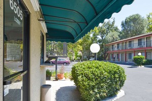 Hotel AMERICAS BEST VALUE INN ATASCADERO PASO ROBLES