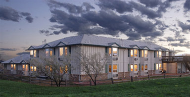 Hotel HILLTOP INN AND SUITES