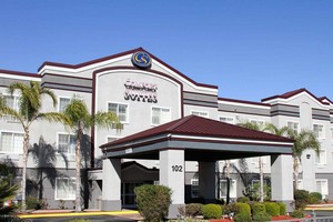 Hotel COMFORT SUITES FRESNO RIVER PARK