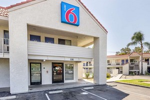 Hotel MOTEL 6 FRESNO CA