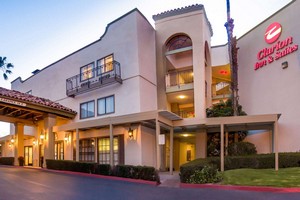Hotel CLARION INN & SUITES ORANGE COUNTY JOHN WAYNE AIRPORT