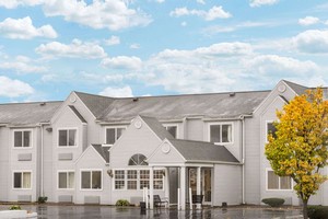 Hotel MICROTEL INN BY WYNDHAM HENRIETTA/ROCHESTER