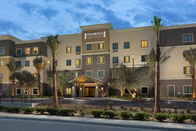 Hotel STAYBRIDGE SUITES CORONA SOUTH