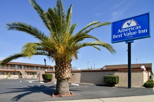 Hotel AMERICAS BEST VALUE INN LOS BANOS