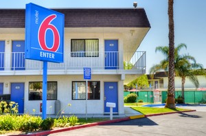 Hotel MOTEL 6 SANTA NELLA- LOS BANOS