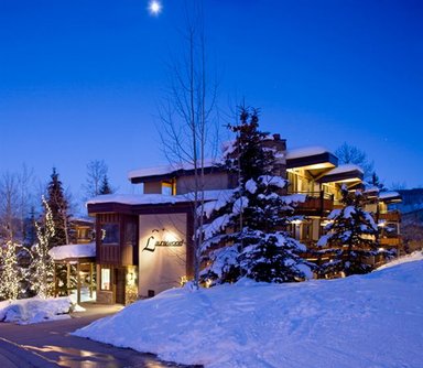 Hotel LAURELWOOD CONDOMINIUMS