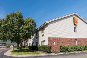 Hotel SUPER 8 HENRIETTA/ROCHESTER AREA
