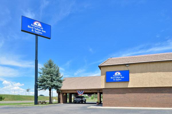 Hotel AMERICAS BEST VALUE INN AND SUITES FORT COLLINS
