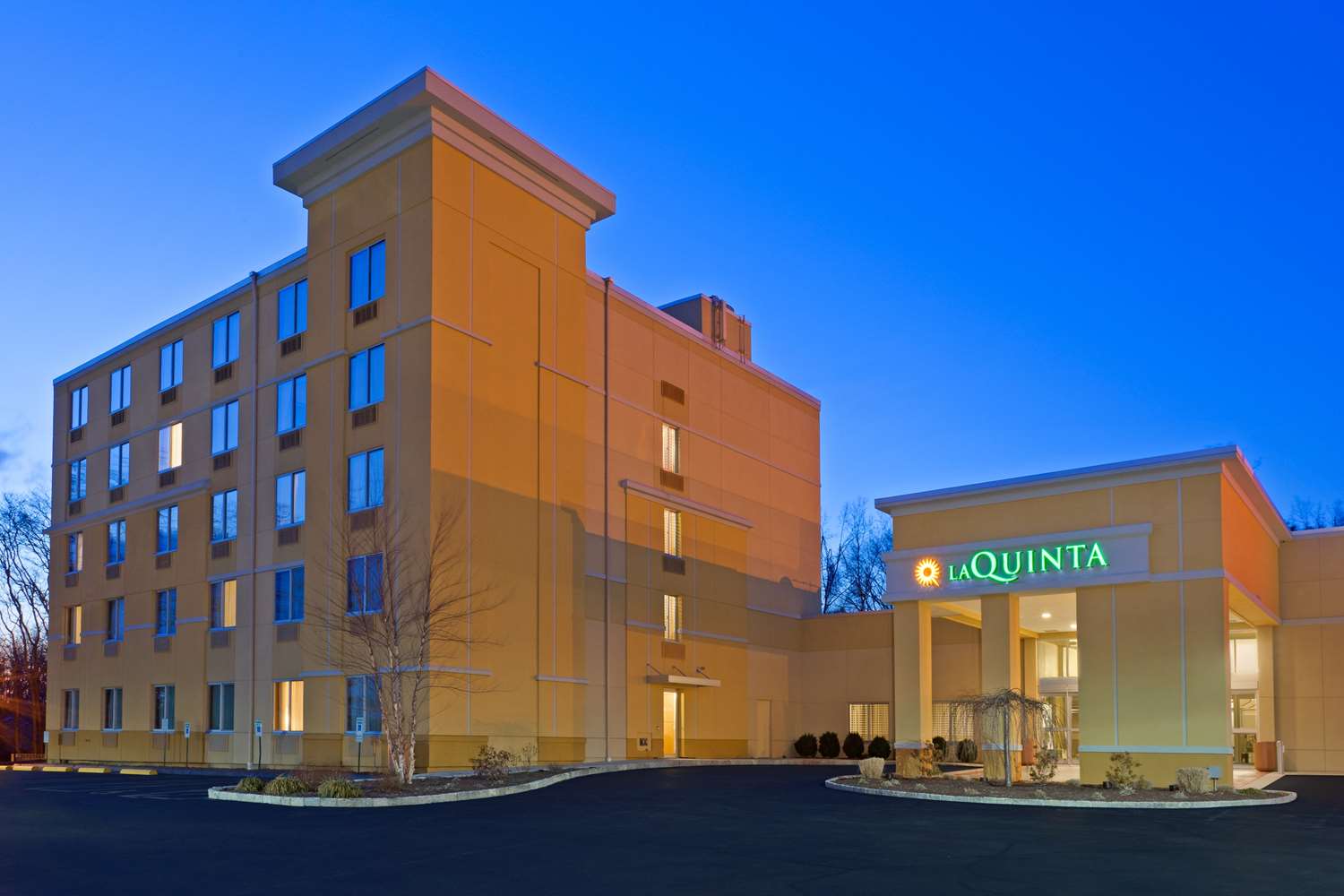Hotel LA QUINTA INN & SUITES DANBURY