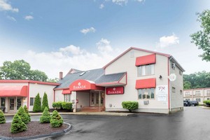 Hotel RAMADA GROTON
