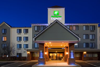 Hotel HOLIDAY INN EXPRESS & SUITES COON RAPIDS-BLAINE AREA