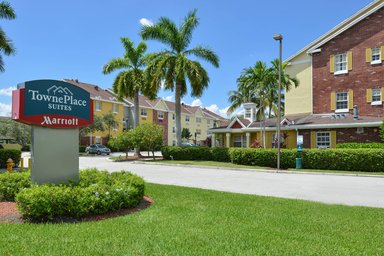 Hotel TOWNEPLACE SUITES MIAMI LAKES