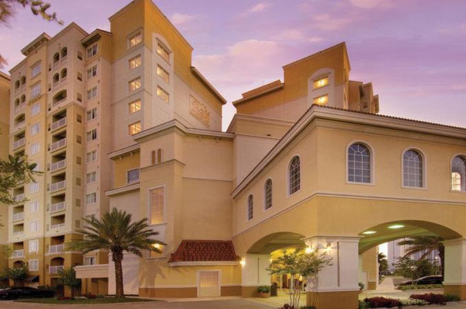 Hotel THE POINT HOTEL AND SUITES