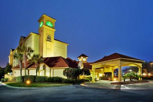 Hotel LA QUINTA INN & SUITES PANAMA CITY