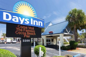 Hotel DAYS INN COCOA BEACH PORT CANAVERAL