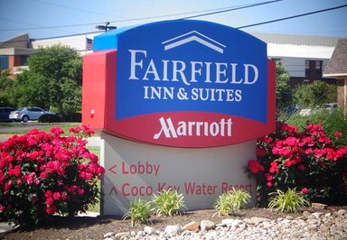 Hotel FAIRFIELD INN & SUITES CINCINNATI NORTH/SHARONVILLE