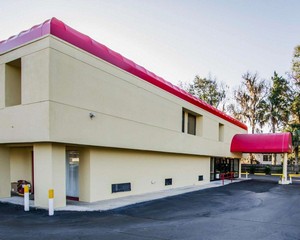 Hotel ECONO LODGE UNIVERSITY