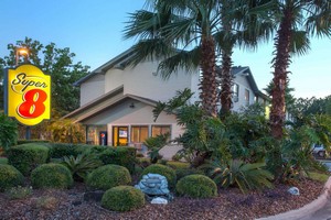 Hotel SUPER 8 BY WYNDHAM, GAINESVILLE