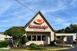 Hotel ECONO LODGE INN & SUITES
