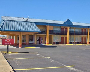 Hotel ECONO LODGE DONALSONVILLE