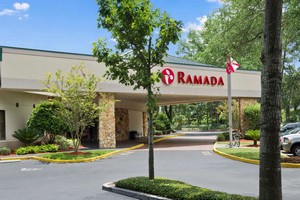 Hotel RAMADA HOTEL & CONFERENCE CENTER BY WYNDHAM JACKSONVILLE