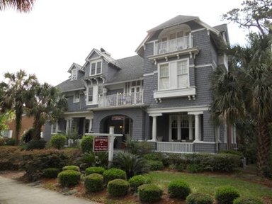 Hotel RIVERDALE INN