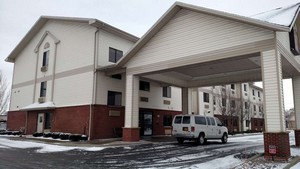 Hotel BAYMONT INN & SUITES BUFFALO