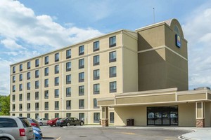 Hotel COMFORT INN THE POINTE