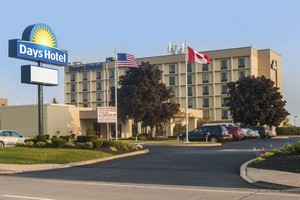 Hotel DAYS HOTEL BUFFALO AIRPORT
