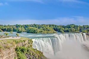 Hotel DAYS INN & SUITES NIAGARA FALLS/BUFFALO