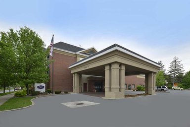Hotel HAMPTON INN EAST AURORA