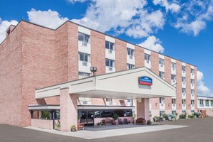 Hotel HOWARD JOHNSON CLOSEST TO THE FALLS AND CASINO