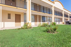 Hotel DAYS INN MCDONOUGH
