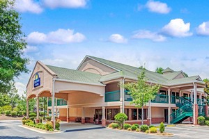 Hotel DAYS INN & SUITES PEACHTREE CITY