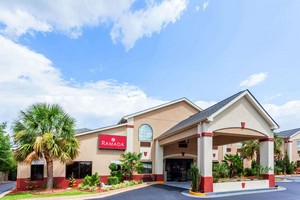 Hotel RAMADA LOCUST GROVE