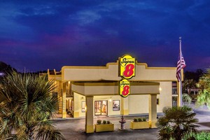 Hotel SUPER 8 STOCKBRIDGE