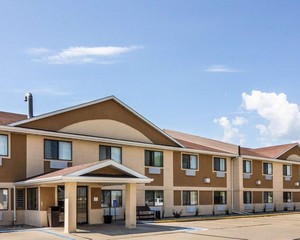 Hotel QUALITY INN WEST ACRES