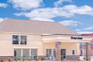 Hotel DAYS INN PERRY NEAR FAIRGROUNDS