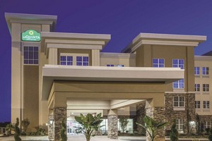 Hotel LA QUINTA INN & SUITES FORSYTH