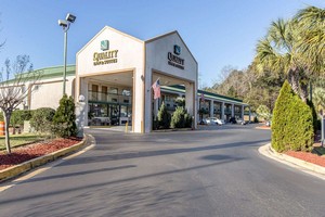 Hotel QUALITY INN & SUITES MACON NORTH