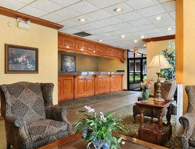 Hotel RAMADA FORSYTH HOTEL AND CONFERENCE CENTER