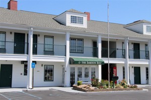 Hotel JAMESON INN DOUGLAS