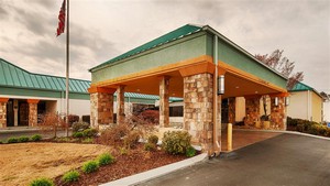 Hotel BEST WESTERN PLUS ARBOUR INN & SUITES
