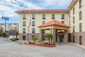 Hotel COMFORT INN & SUITES