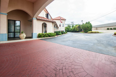Hotel QUALITY SUITES CHATTANOOGA