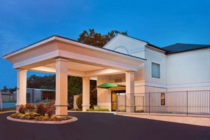 Hotel SUPER 8 BY WYNDHAM, FT. OGLETHORPE GA/CHATT TN AREA